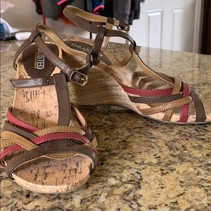 3in multi colored wedges